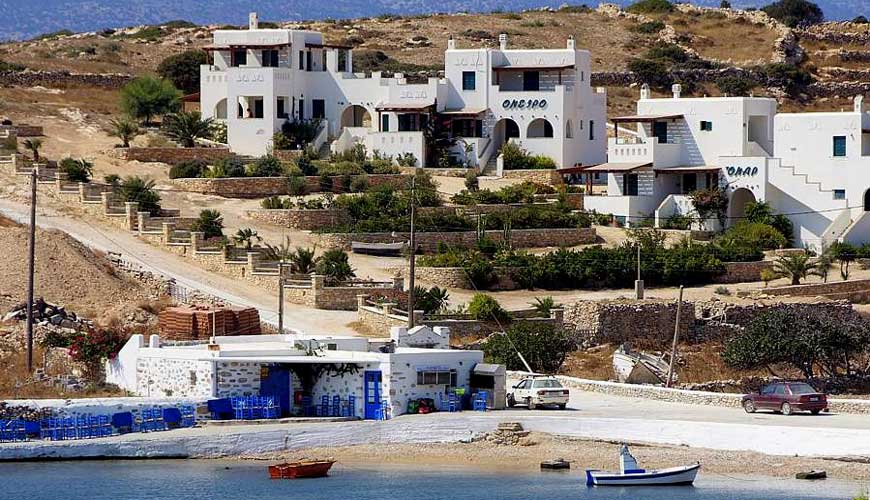 PICCOLE CICLADI GRECIA case appartamenti  case ville mulini in affitto