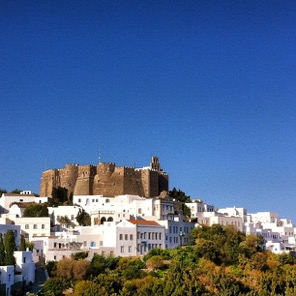 PATMOS case appartamenti ville in affitto hotel resort bungalow sulla spiaggia studio con cucina taverne con camere albergo sul mare