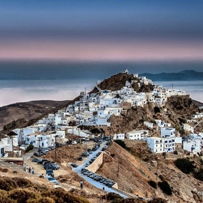 isola di SERIFOS case appartamenti ville in affitto sul mare studio monolocali con uso cucina bilocali trilocali sulla spiaggia con piscina